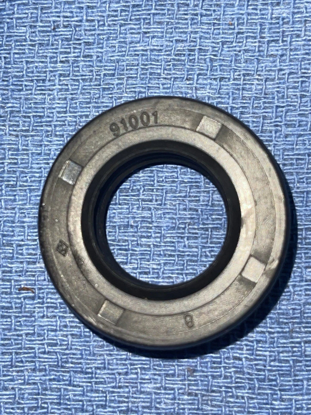 Power Steering Rack and Pinion Input shaft Seal 2017-2023 NISSAN Armada 91001